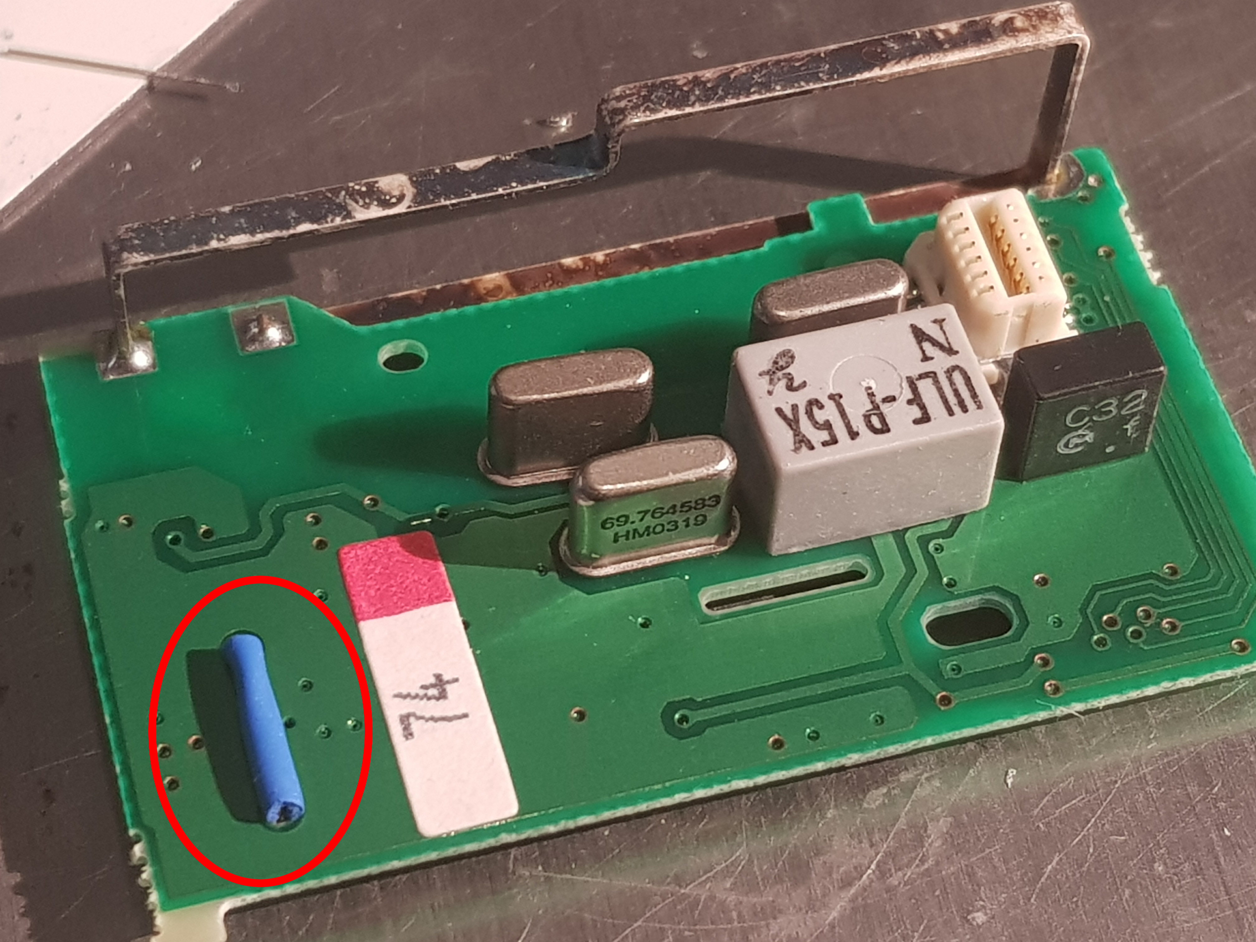  Reconnected in- and output of removed SAW filter